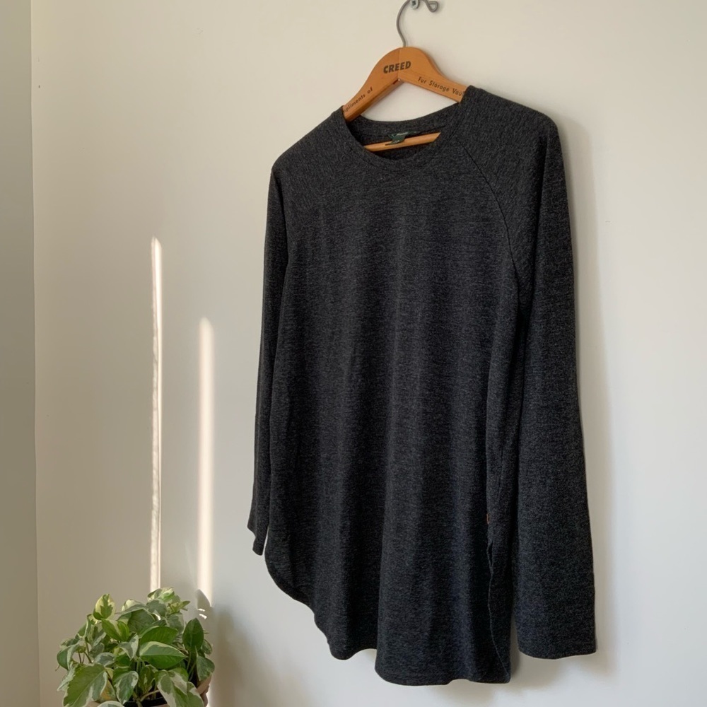 Roots long sleeved dark heather grey shirt - Picture 2 of 6